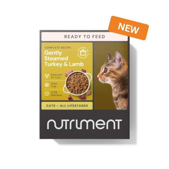 Nutriment Gently Steamed Turkey and Lamb for Cats 395g